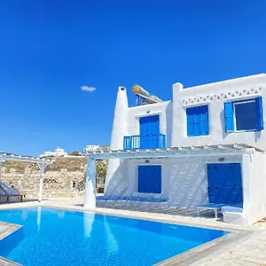 https://blue-harmony-suites-of-mykonos.hotels-in-mykonosisland.net